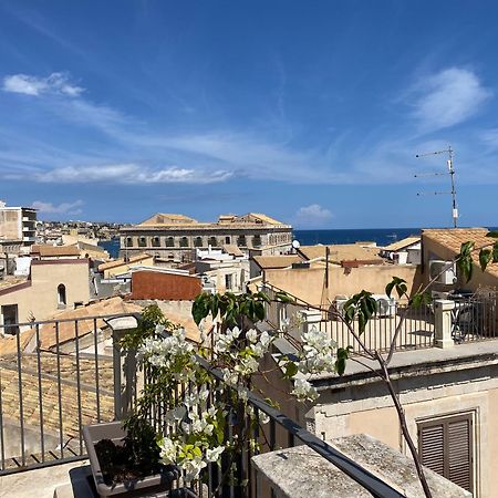 Alma Maris Terrazza Al Tempio By Bed&Bros Apartment Syracuse Bagian luar foto