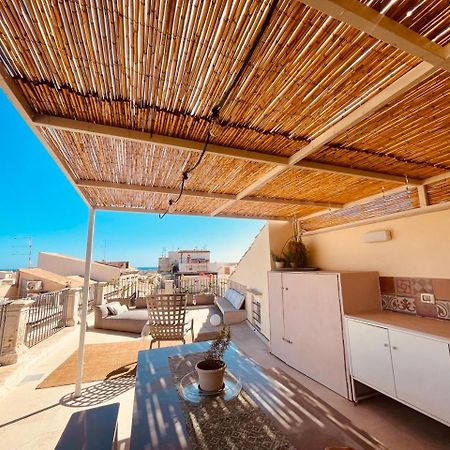 Alma Maris Terrazza Al Tempio By Bed&Bros Apartment Syracuse Bagian luar foto