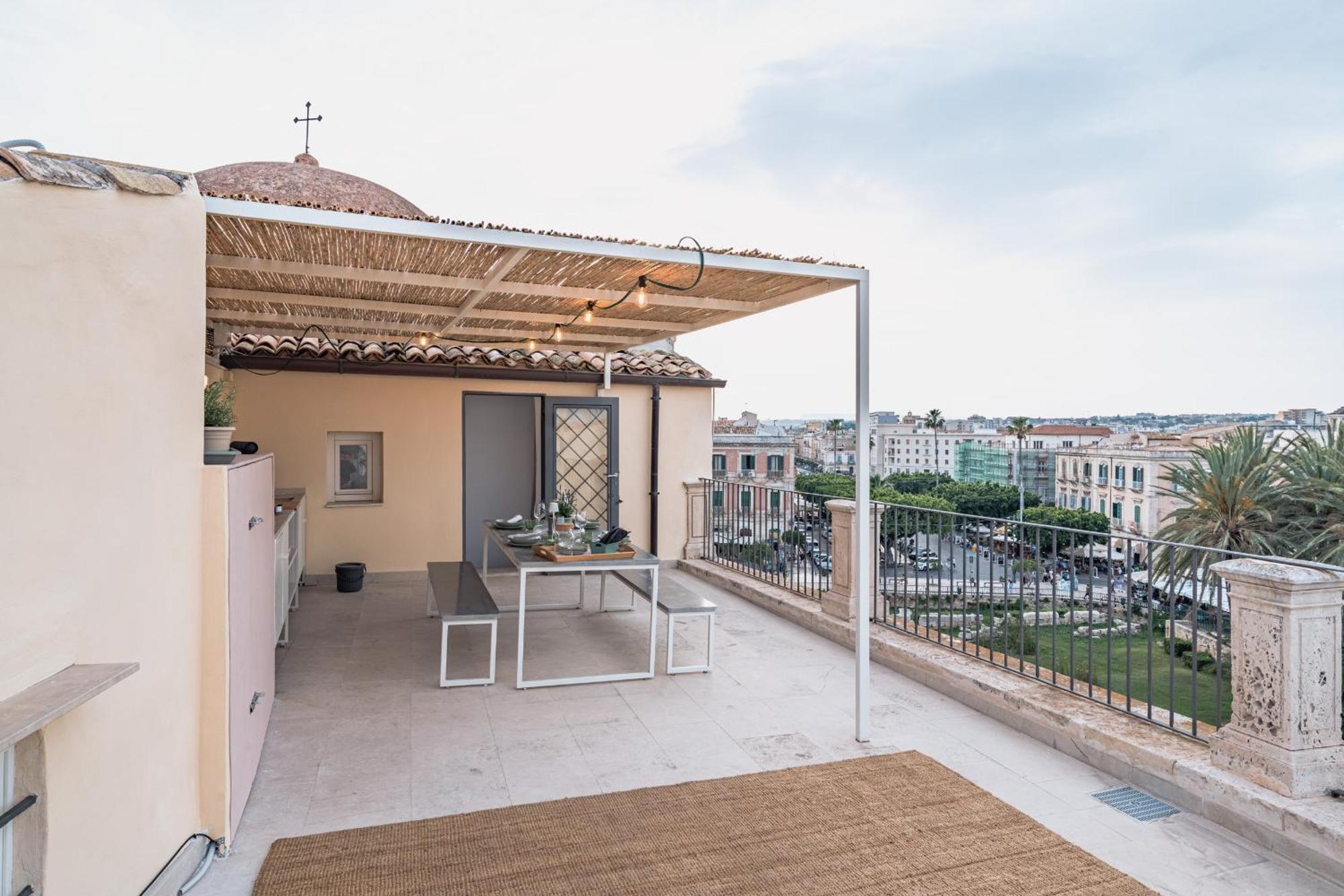 Alma Maris Terrazza Al Tempio By Bed&Bros Apartment Syracuse Bagian luar foto