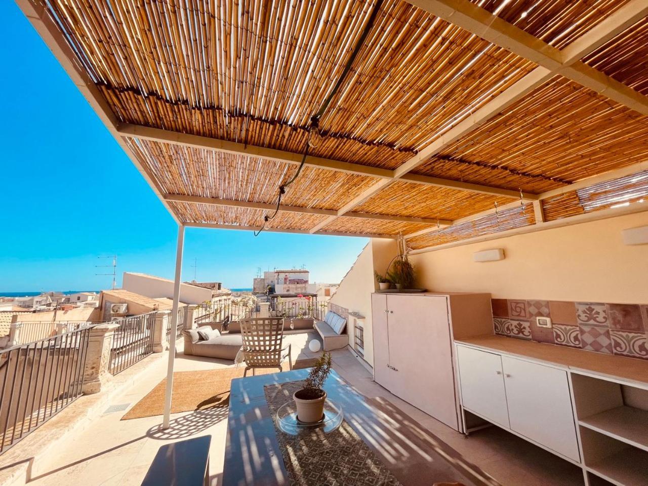Alma Maris Terrazza Al Tempio By Bed&Bros Apartment Syracuse Bagian luar foto