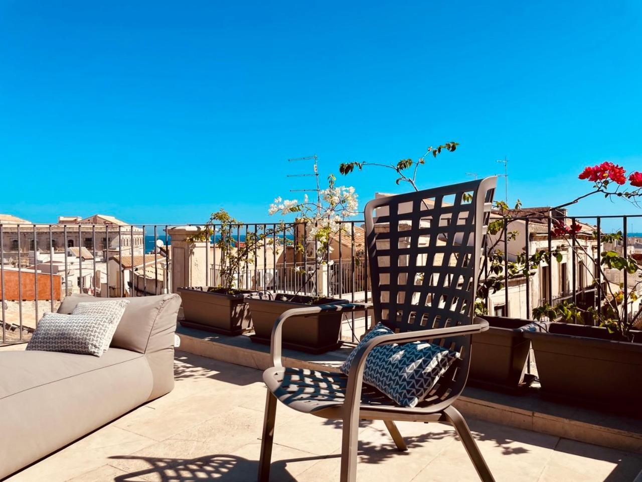 Alma Maris Terrazza Al Tempio By Bed&Bros Apartment Syracuse Bagian luar foto
